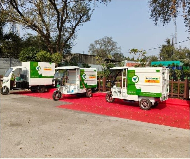 GMoto electric mobility vehicles for last-mile delivery